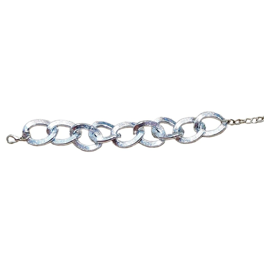 Silver Tone Metal Oval Link Chain Bracelet Adjustable Lobster Clasp No Stone